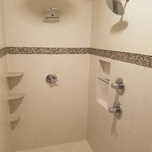 Grand Design Floors Tile Installation Gallery Image