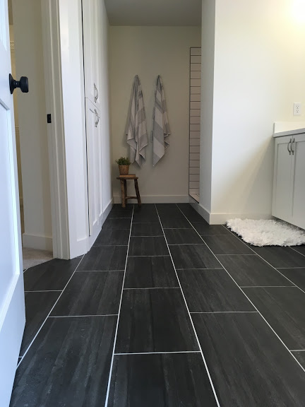 Grand Design Floors Tile Installation Gallery Image