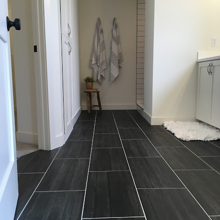 Grand Design Floors Tile Installation Gallery Image
